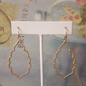 ••NEW•• Delicate Boho Dangle Earrings